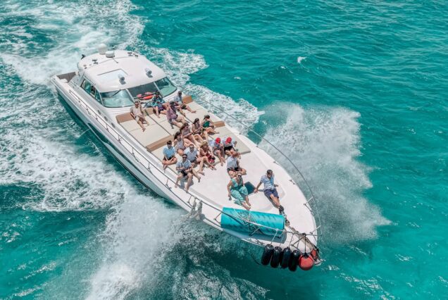 Sea Ray 64 Ft
